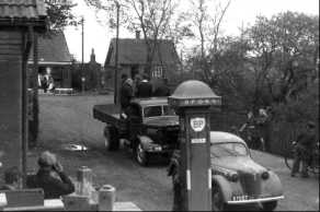 1987-45-14uglevlastbiltilforhoerkant.jpg